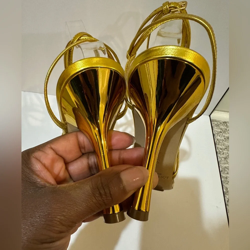 Bottega Veneta Women's Metallic Sandals Sz 38.5 Great Condition - Picture 6 of 7
